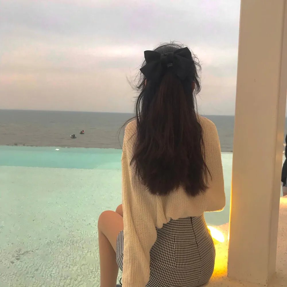 港城船王家来了个小福